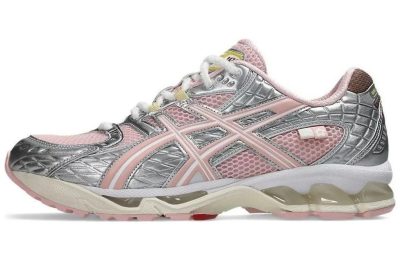 ASICS x Vandy The Pink x atmos Gel-Nimbus 10.1 Banana Split Strawberry