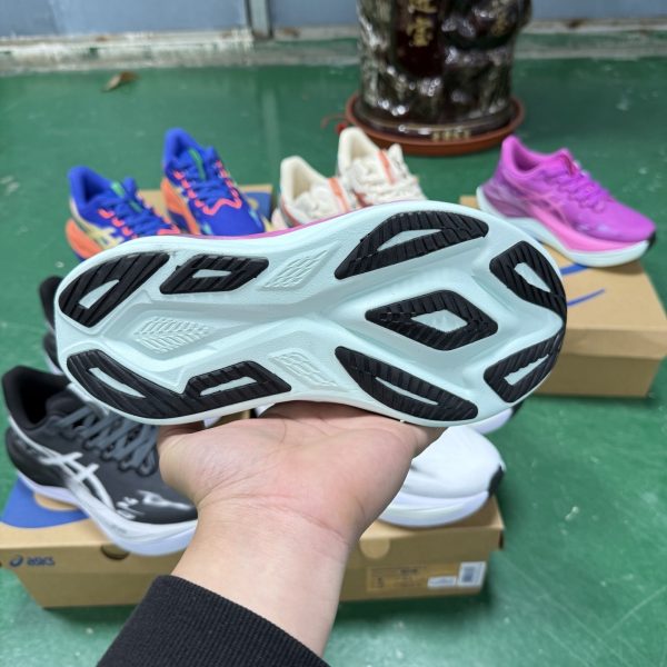 Asics Superblast 3 Pink