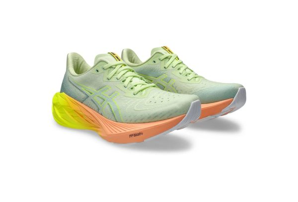 Asics Novablast 4 Paris