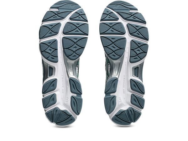 Asics Gel-Cumulus 16 White Ironclad
