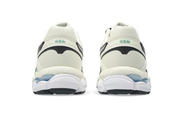 Asics Gel-Cumulus 16 Ivory Pure Silver